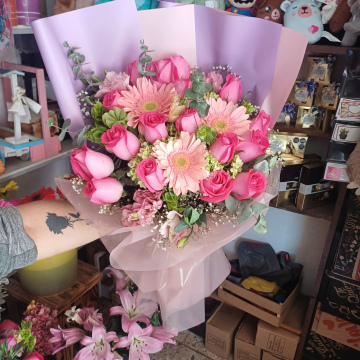 BOUQUET EMPAPELADO